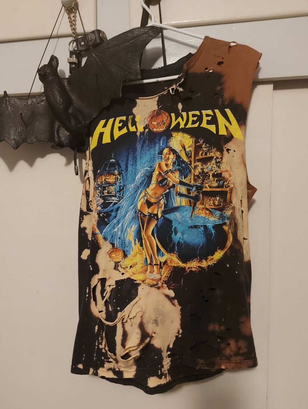 🔥 Vintage Helloween “Better Than Raw” 1998 World Tour Distressed Tank 🔥
